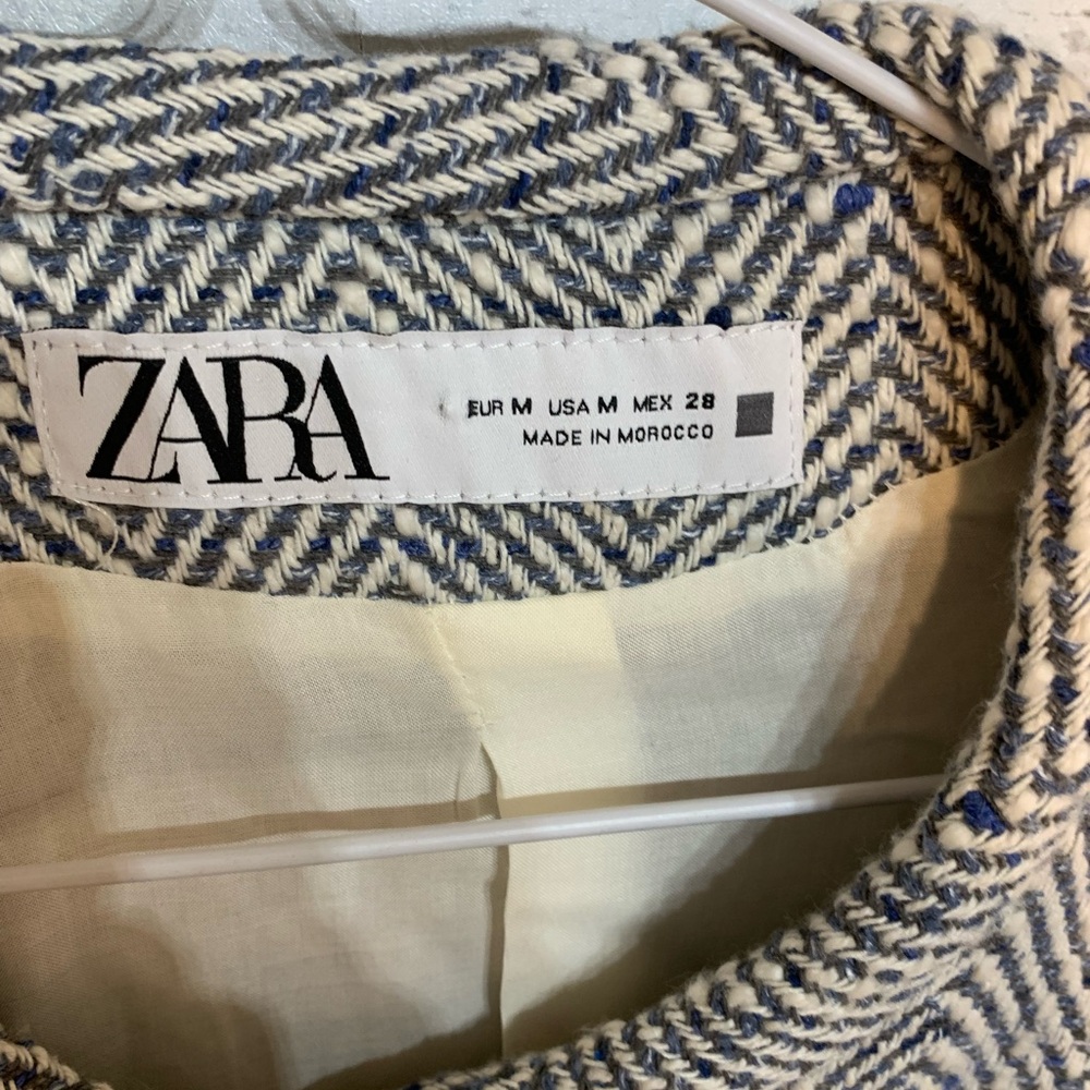 Zara Navy and white blazer - Picture 3 of 5